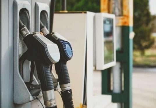 2021 começa com gasolina mais cara do que todo o ano de 2020